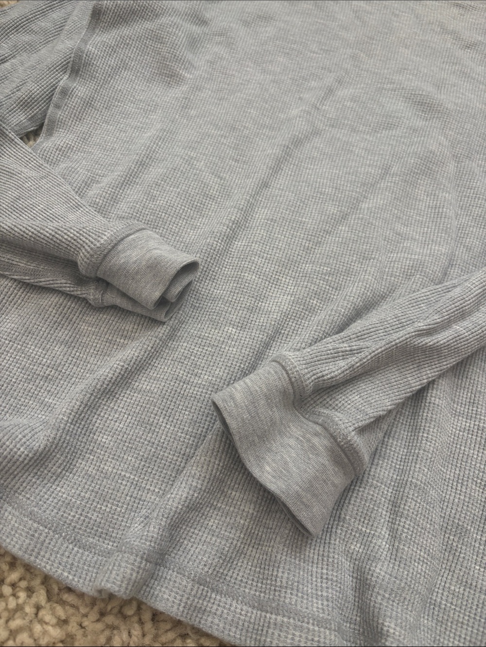 Vuori Light Gray Waffle Thermal Top - Picture 3 of 5